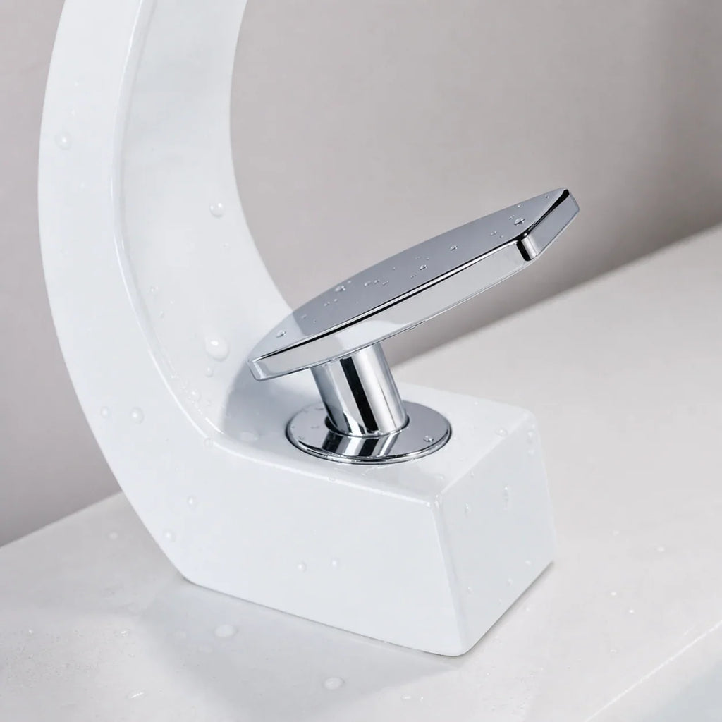 Torneira para Banheiro Monocomando Luxury Branco Quente e Fria