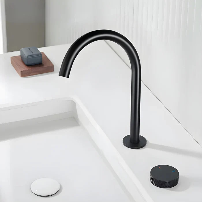 Torneira Misturador Banheiro Cascata Bancada 360° Aço Inox 2 Furos Preto Fosco