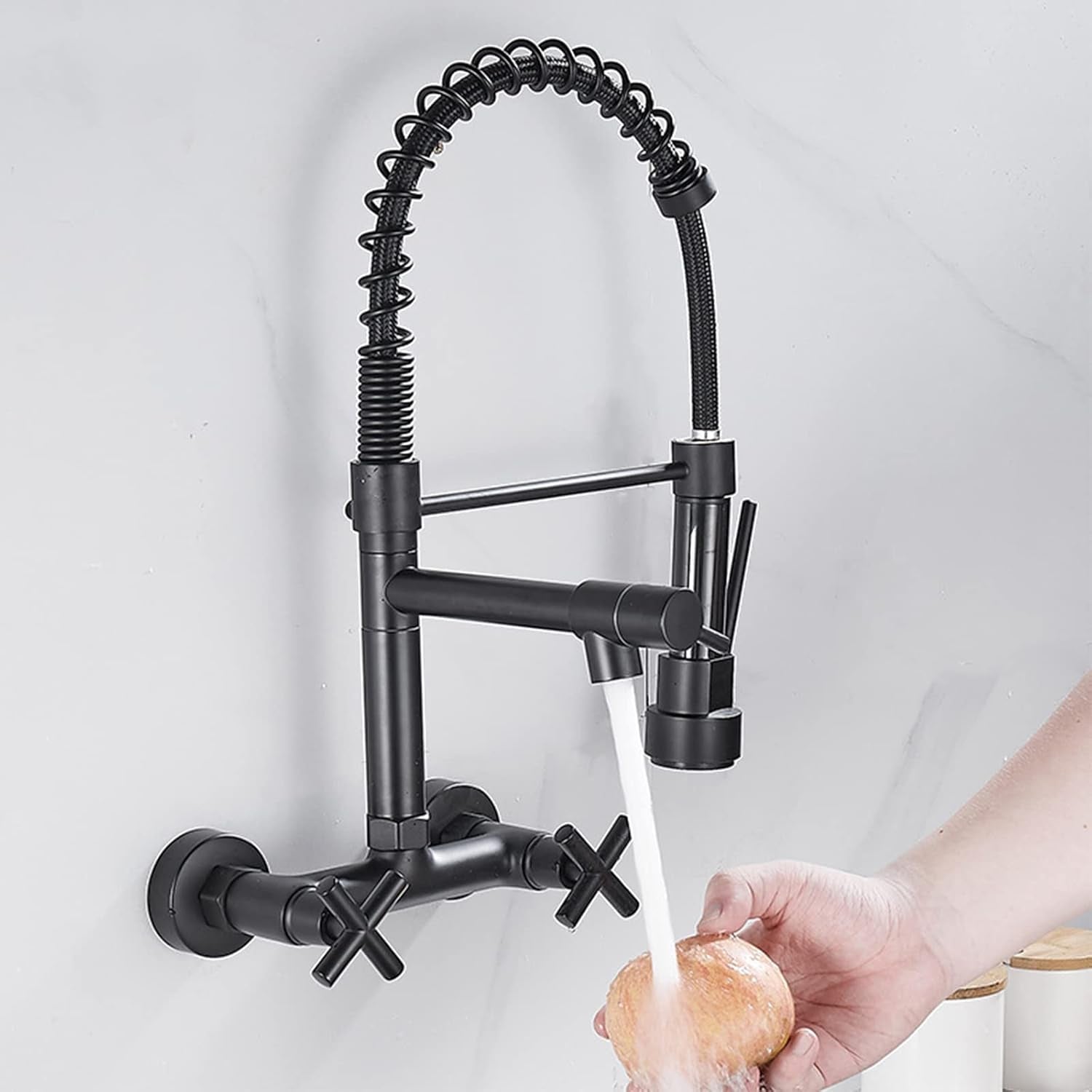 Torneira Gourmet de Parede Aura Preta para Cozinha