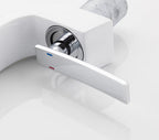 Torneira para Banheiro Monocomando Luxury Branco Quente e Fria