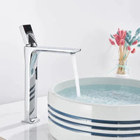 Torneira Monocomando Para Banheiro Modelo Aqua Bella