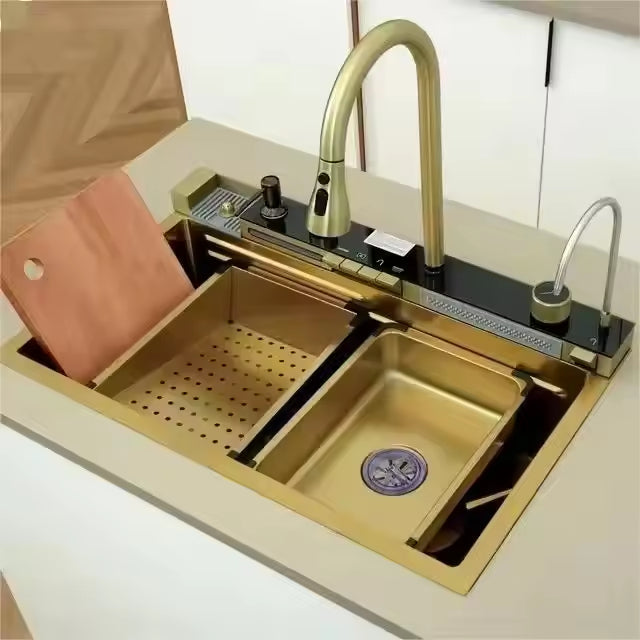 Kit Cuba Cozinha Cascata Gourmet Aço Inox com Torneira Flexível Ouro Escovado