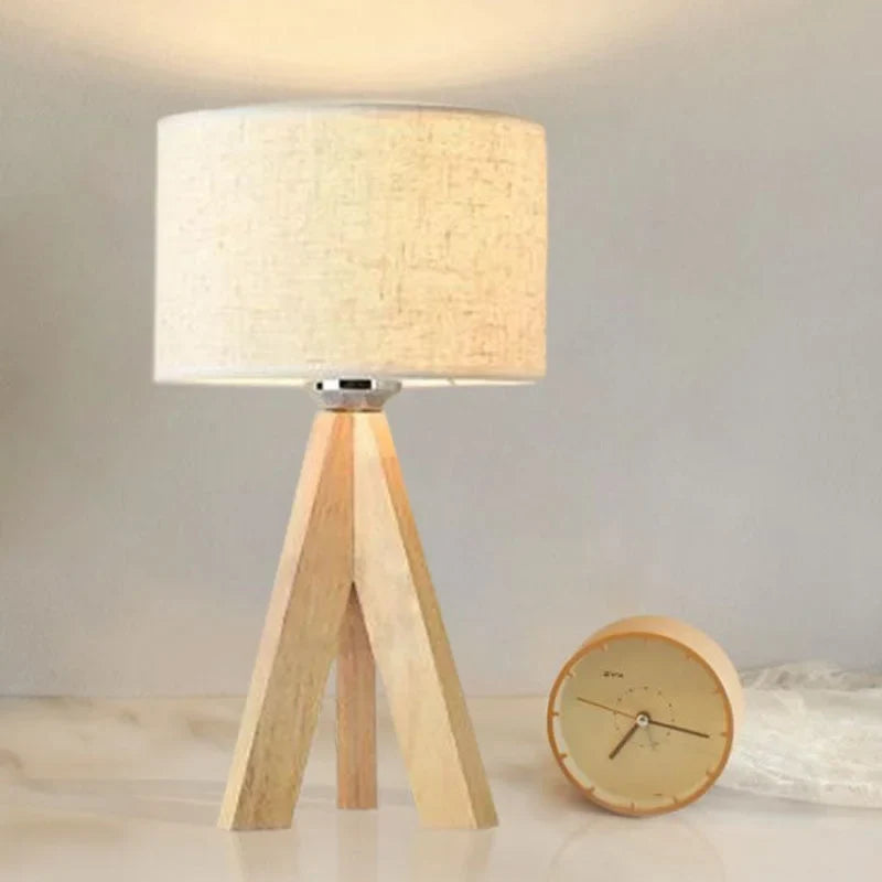 Luminária de Mesa em Madeira para Quarto e Escritório Aquavera