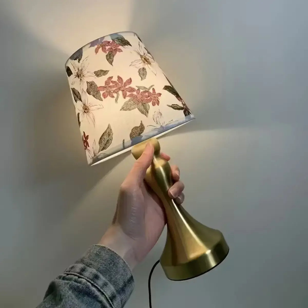 Luminária de Mesa Toile Estilo Nórdico Abajur Tecido Regulável Aquavera