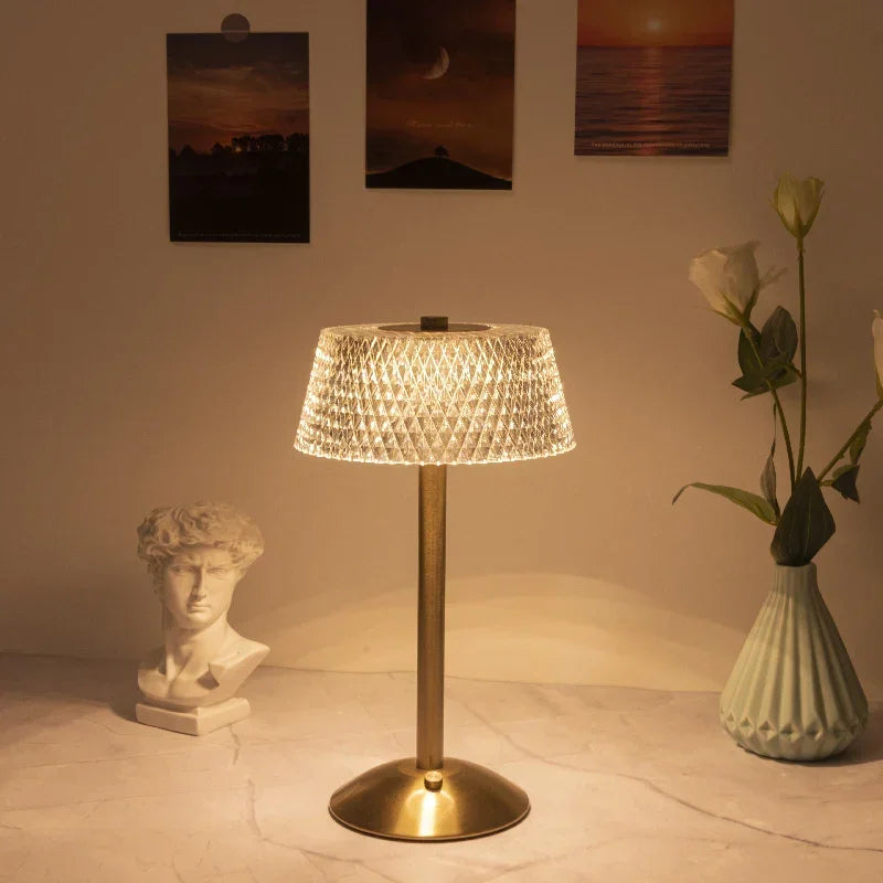 Luminária Led Europeia com Dimer Usb para Quarto e Bar Aquavera