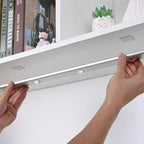 Luminária Led Magnética com Sensor de Movimento e Bateria Aquavera