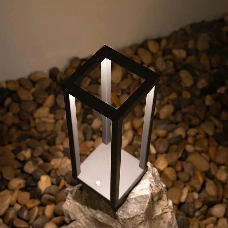 Luminária Led sem Fio com Toque e Bateria Recarregável Aquavera